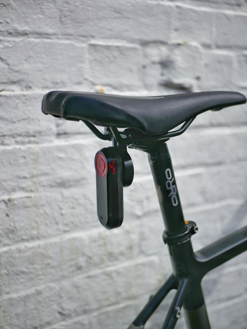 12N - Supporto Sotto Sella Per Luce Garmin VARIA Staffa Bracket Mount
