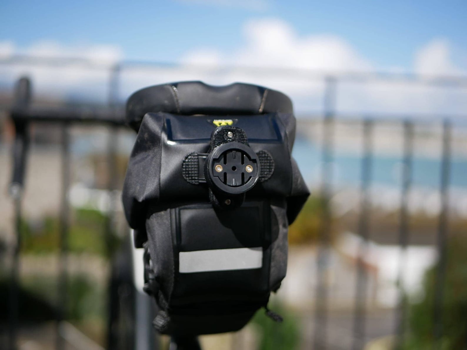 Garmin Varia/magene Radar Saddle Bag Mount Clamps to Saddle Bags Garmin