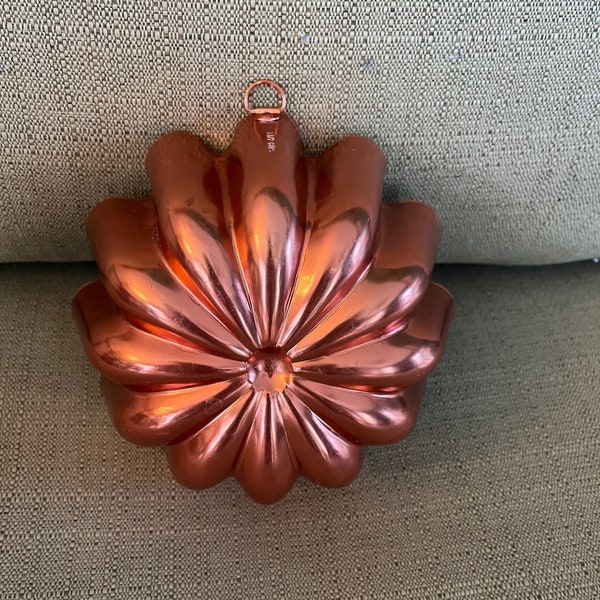 1970's Vintage Copper Tone Fluted Mold/Wall Decor