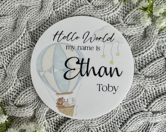 Personalised Baby Arrival Sign | New Baby Name Sign Hello World My Name Is Plaque Birth Gift for New Parents Baby Announcement Photo Prop