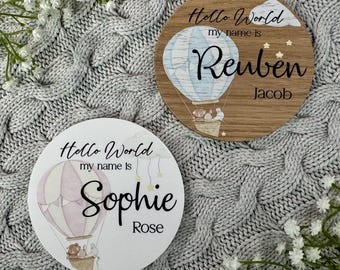 Personalised Baby Arrival Sign | New Baby Name Sign Hello World My Name Is Plaque Birth Gift for New Parents Baby Announcement Photo Prop