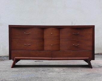 Mahogany Dresser