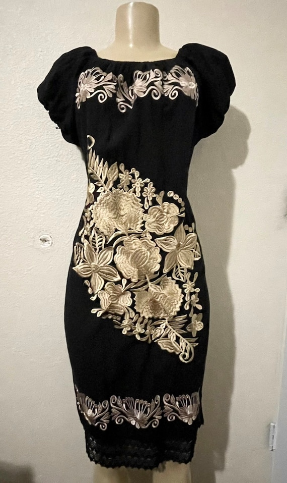 Black and gold mexican dress deals