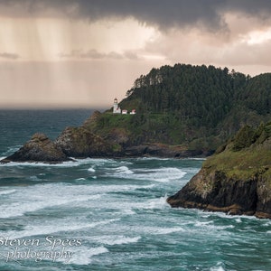Storm Over Heceta Lightouse, Oregon Coast, Florence Oregon, Ocean, Digital Photo