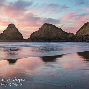 Sunset at Heceta Lighthouse, Oregon Coast, Florence Oregon, Beach, Digital Photo