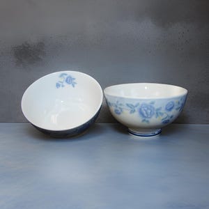 Sky Blue Flowers White Porcelain Rice Bowls and Spoons – Four Rice Bowls - Asian, Chinese, Japanese, Oriental Kitchenware [Free US Shipping]