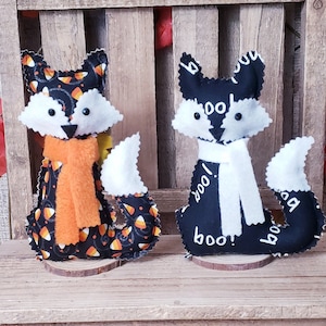 Candy Corn Fabric Fox, Halloween Fox, Fox Decor, Fall Decoration, Woodland Animal, Candy corn Decor, Fall Shelf Decor,Indoor Fall Decoration