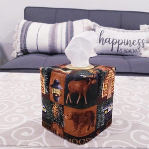 Woodland Animals, Woodland Tissue Cover,  Cabin Decor, Hunting Decorations, Mancave Decor, Tissue Box Cover, Decorative Tissue Box