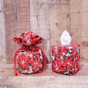 Poinsettia Decor,Holiday Decor,Christmas Decor, Tissue Box Cover, Tissue Box holder,Square Tissue Holder,Farmhouse Christmas,Tissue Holder