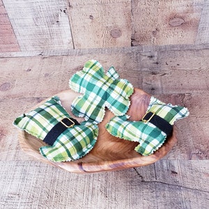 St. Patrick&#39;s Day Mini Pillows, St. Patrick&#39;s Decor, Tiered Tray Decor, Farmhouse Shamrock Decor,St. Patty&#39;s Day Bowl Fillers, Irish Decor