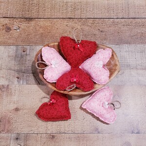 Heart Ornaments, Valentine&#39;s Ornaments, Tree Ornaments, Vintage Hearts, Farmhouse Valentine&#39;s, Country   Hearts,Country Decor,Floral Hearts