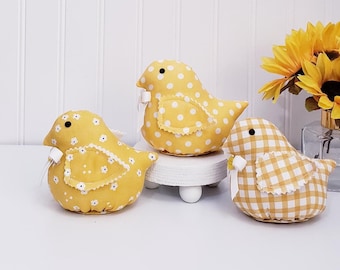 Gelbe Vögel, Stofffrühlingsvögel, Stoffvögel, Ostervogeldekor, Indoor-Osterdekoration, Vogeldekor, Bauernhausostern, Ostertablett