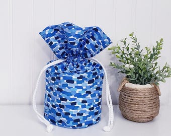 Blue Toilet Paper Roll Cover: Bathroom Decor, Spare Tissue Storage