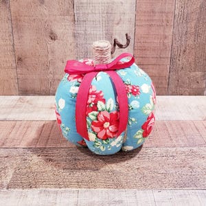 Blue and Red Floral Pumpkin, Fabric Pumpkins, Autumn Decor, Farmhouse Pumpkins, Farmhouse Decor, Fall Decor, Fall Centerpiece, Fall Pumpkins