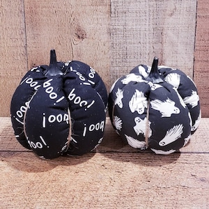 Noir et blanc, Citrouille de ferme, Décoration d&#39;automne, Citrouille faite main, Citrouille en tissu, Panier d&#39;automne, Décoration d&#39;automne de plateau, Décoration d&#39;automne