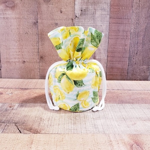 Lemon Decor, Tissue Paper Cover, Toilet Paper Cover, Bathroom Decor, Spring Decor, Spare Toilet Paper Cover,Farmhouse Decor
