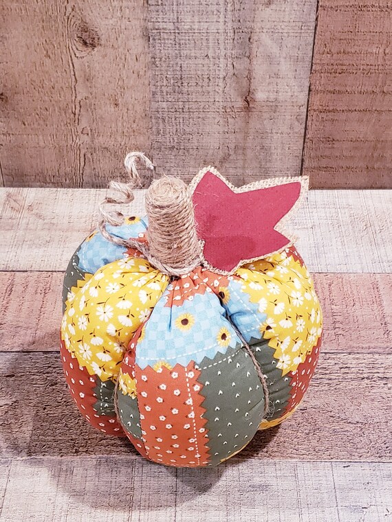 Calabazas De Tela A Cuadros Para Decoración De Otoño - Hechas A Mano, Varios Estilos, Tallo De Plástico