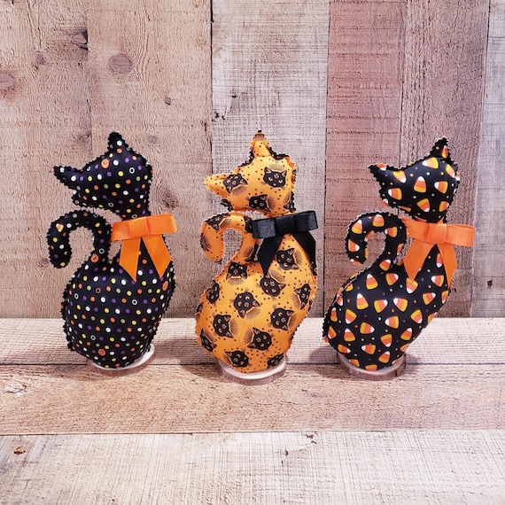 Halloween Fabric Cats,Halloween Cat Decor Halloween Decoration,Spooky Cat Decor, Cat Decor, Fall Decoration, Rustic Fall Decor,Handmade Cats