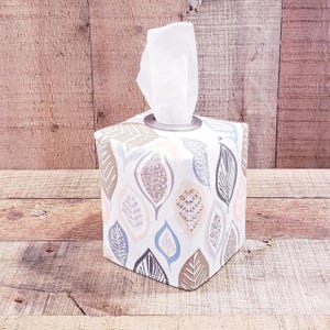 Multi Colored Fall Leaves, Fall Tissue Box, Decorative Cover, Tissue Cover, Square Tissue Holder, Tissue Box Cover, Plaid Accents