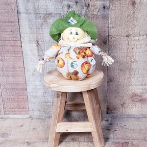 Mini Scarecrow,Tiered Tray Decor,Autumn Decor,Thanksgiving Decor,Coffee Bar Decor,Scarecrow Decor,Fall Shelf Decor, Farmhouse Scarecrow