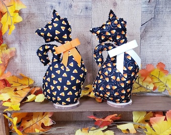 Halloween Fabric Cats, Halloween Cat Decor, Halloween Decoration, Spooky Cat Decor, Cat Decor, Fall Decoration, Rustic Fall Decor