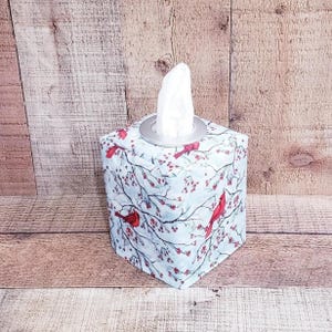Cardinal Decor, Weihnachtskardinal, Weihnachtstaschentuchbox, Stoff-Tuchbox, Bezug für Taschentuchbox, Weihnachtsdeko, Weihnachten auf dem Bauernhof
