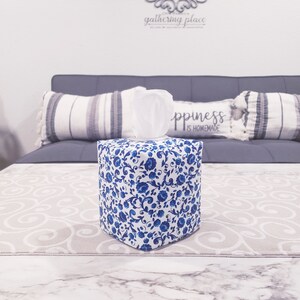 Blue Tissue Box Cover, Floral Printed Tissue Box Cover, Spring Decor ...
