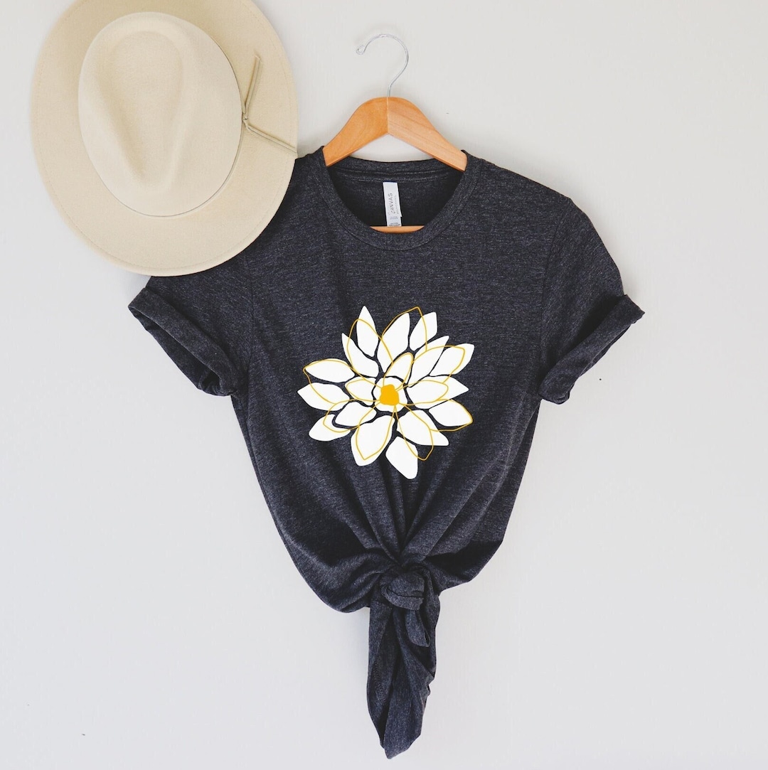 White shirt with mesh flowers