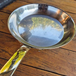 Vintage French İnocuivre Sartel copper casserole with brass handle. French Copper saucepan weighing 1581gr