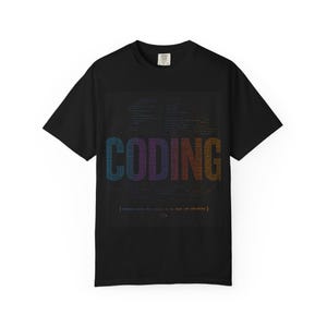 Student-T-shirts mörk humor kodning typografi T-shirt | Regnbågskodtext, programmerare datanördar nördar gåva