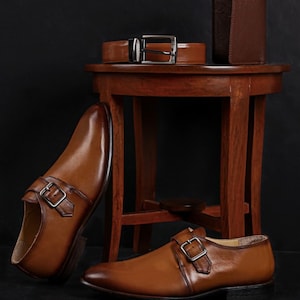 Reece Mönchsschlaufe schuhe aus braunem Rindsleder | Braunes Portemonnaie | Schwarzer Gürtel | Personalisierte handgemachte | besonderer Tag, formale & Party Kleidung |