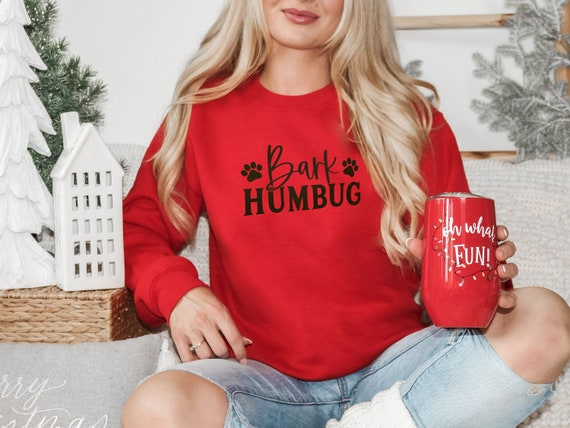 Christmas Xmas Tree Super Cute Dog Paws Print Puppy Owner T-Shirt Christmas Xmas Tree Super Cute Dog Paws Print Puppy Owner T-Shirt