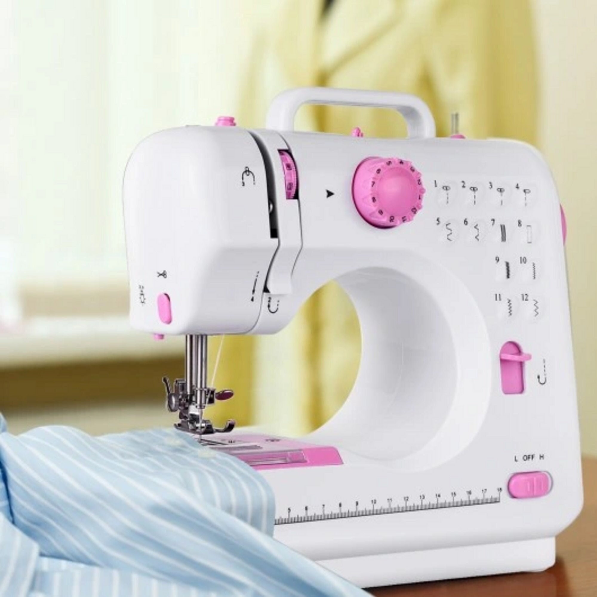 Mini Sewing Machine with 16 Stitch Patterns, Portable Adjustable 2-Speed  Crafting Mending Machine with Foot Pedal for Household Kids Beginners  Travel