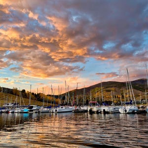 Pôr do sol de outono na Marina do Lago Dillon: impressão em tela, impressão em acrílico e metal, arte de parede