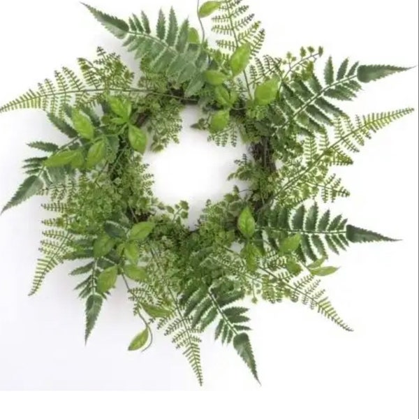 Fern wreath,everyday wreath, spring wreath, small wreath, faux plastic fern, 17” fern wreath, arch wreath deco