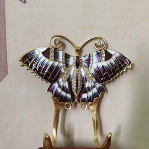Vintage Butterfly statue Cast Iron Single Wall Hook Key Towel Coat  Hanger copper alloy Country Artists Wall Hook Butterfly Coat Hook wall .