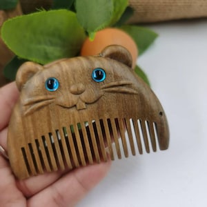 Exquisite wooden Handmade Comb,Anti-static comb craft,combs for Beard Hair Mustache Men&Women,Eco-Friendly Grooming Solution,Travel-Friendly