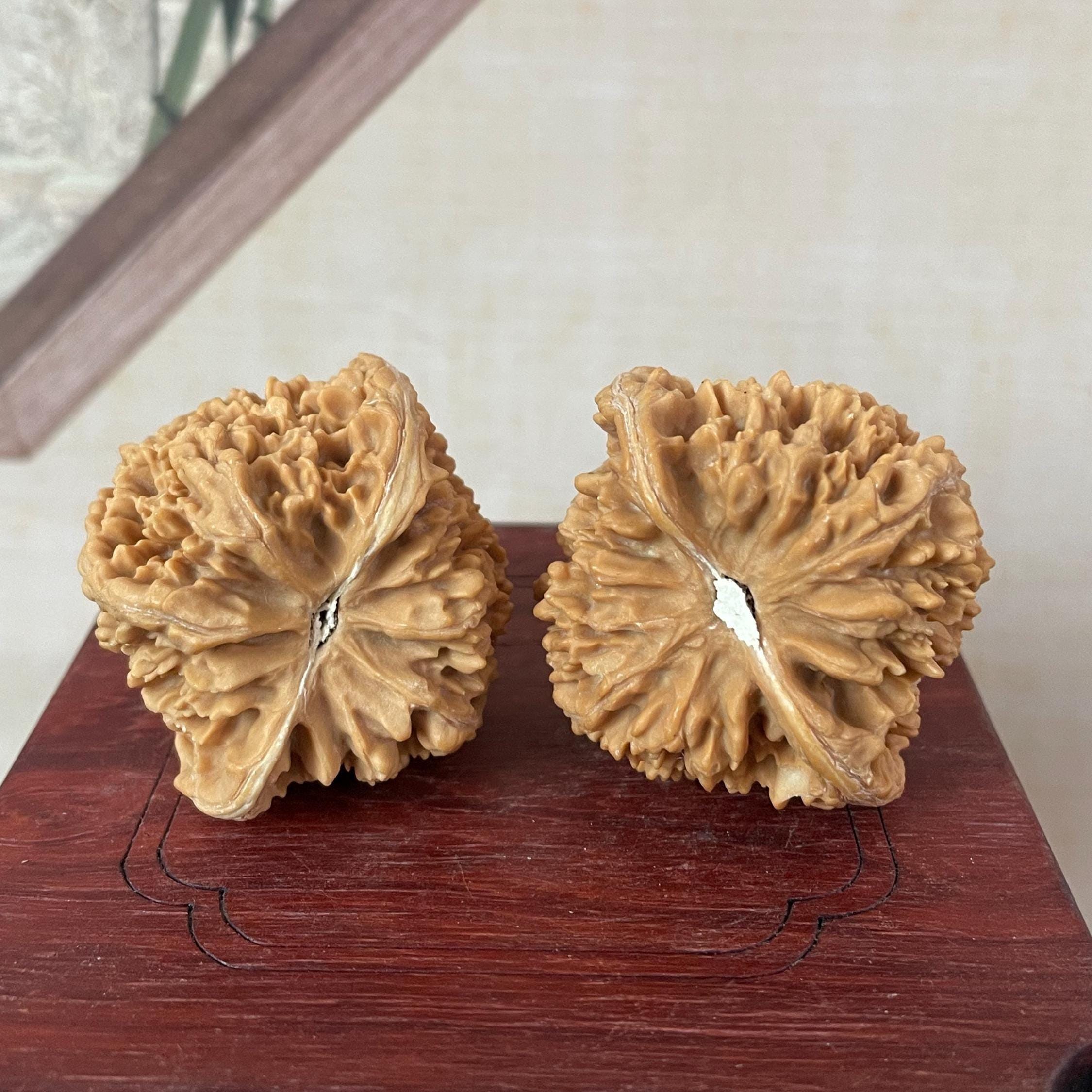 A Pair Handmade Natural Walnut Handles Relieve Baoding Balls Health ...