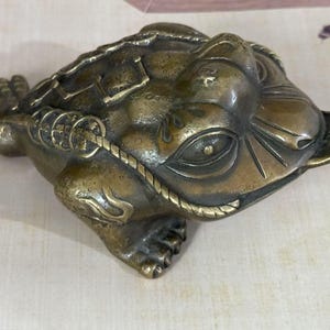 Vintage copper Wealth Golden Frog Toad Coin Fortune,Frog Feng Shui Toad Lucky Ornament, Three Legged Golden Toad Family Table Decor ornament