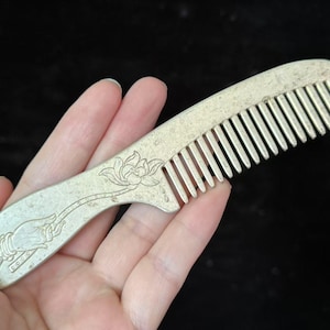 Vintage Sterling Copper Travel Comb, Floral Design Antique Unique Rare, VTG Comb  Silver Plated Original Old Unique Design Lady Hair Comb .