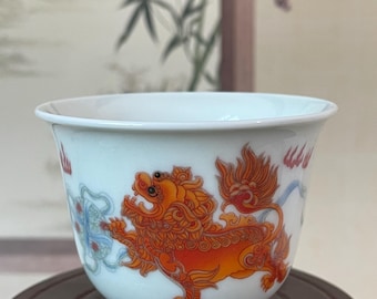 Hand-Painted lion Teacup Ceramic Gongfu Tea Cup, Chinese Style Coffee Mug tea cup Porcelain .
