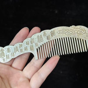 Vintage Copper collectionTravel Comb, Floral Design Antique Unique Rare, VTG Comb  Silver Plated Original Old Unique Design Lady Hair Comb .