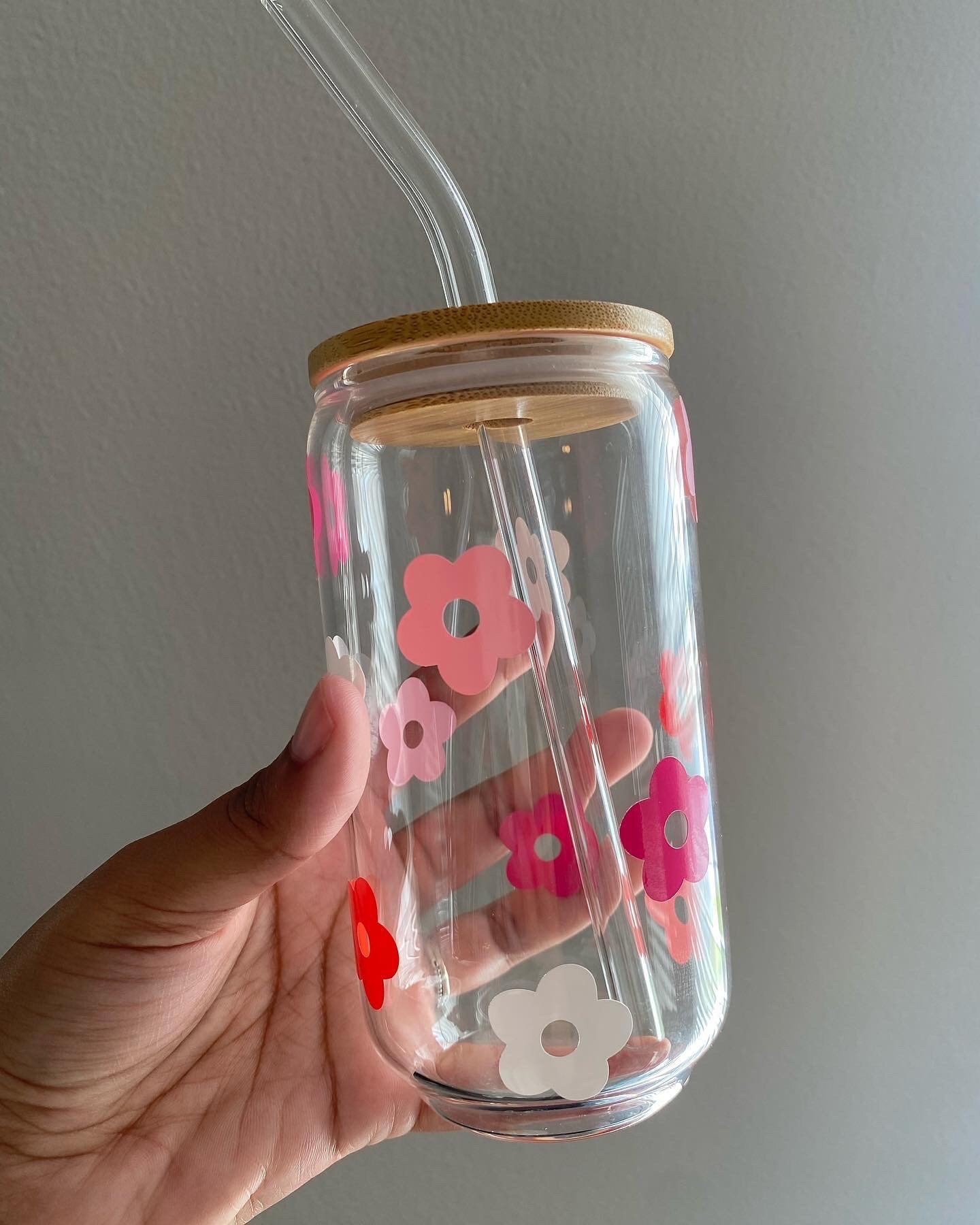 Pink Retro Flower Smiley Face Glass Can Cup with Bamboo Lid and Straw –  Wildly Casual