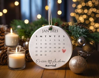Personalized Jan 2023 Wedding Date ornament, Married Ornament, Wedding Gift,Heart Calendar, Marriage Date Ornament.