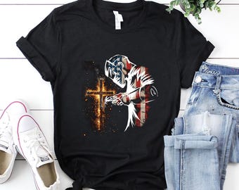 Welder Shirt / Welder T-Shirt / Welder Gift / Welder Dad Shirt / Welder American Flag Mig Tig Welding Faith Cross Christian T-Shirt