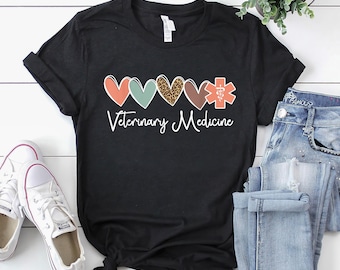 Shirt dierenarts / cadeau dierenarts / shirt dierenarts / T-shirt dierenarts / shirt hart diergeneeskunde