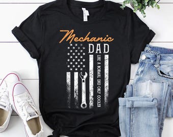 Camisa de mecánico / Camiseta de mecánico / Sudadera con capucha de mecánico / Regalo de mecánico / Papá mecánico como un papá normal, solo una camisa más fresca con la bandera de EE. UU.