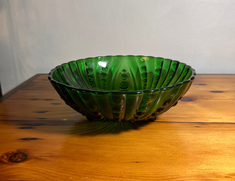 Vintage Midcentury Oyster and Pearl ANCHOR HOCKING Dark Emerald Green