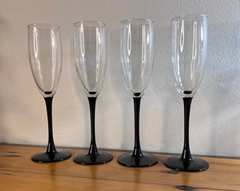 Set of 4 Vintage Black Stemmed Champagne Flutes