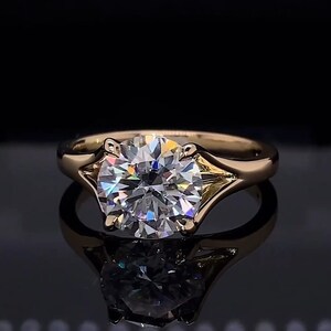 Forever Love Ice Crushed 3 CT Round Cut Moissanite Diamond Ring, 10K 14K 18K Solid Yellow Gold Engagement Ring Gift Her Wedding Ring